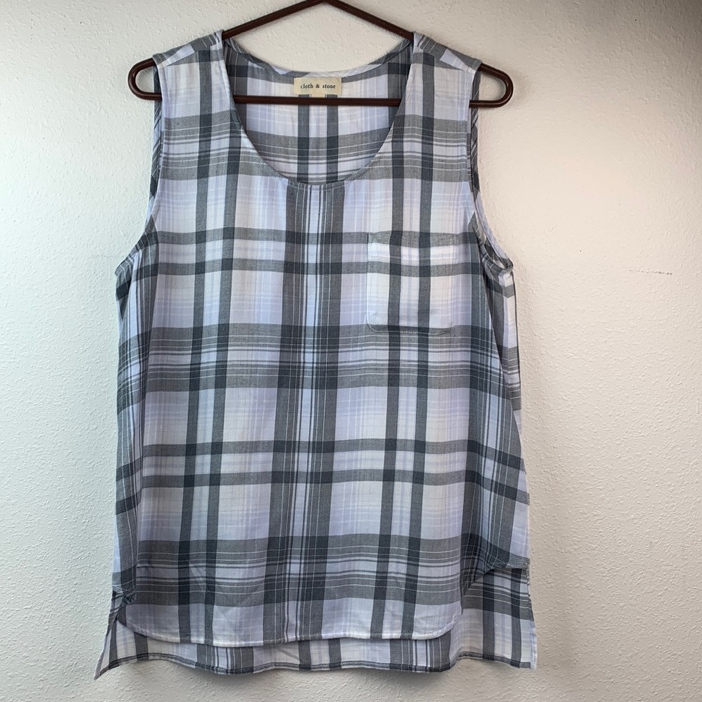 Anthropologie Cloth & Stone soft lightweight gray blue plaid sleeveless top EUC
